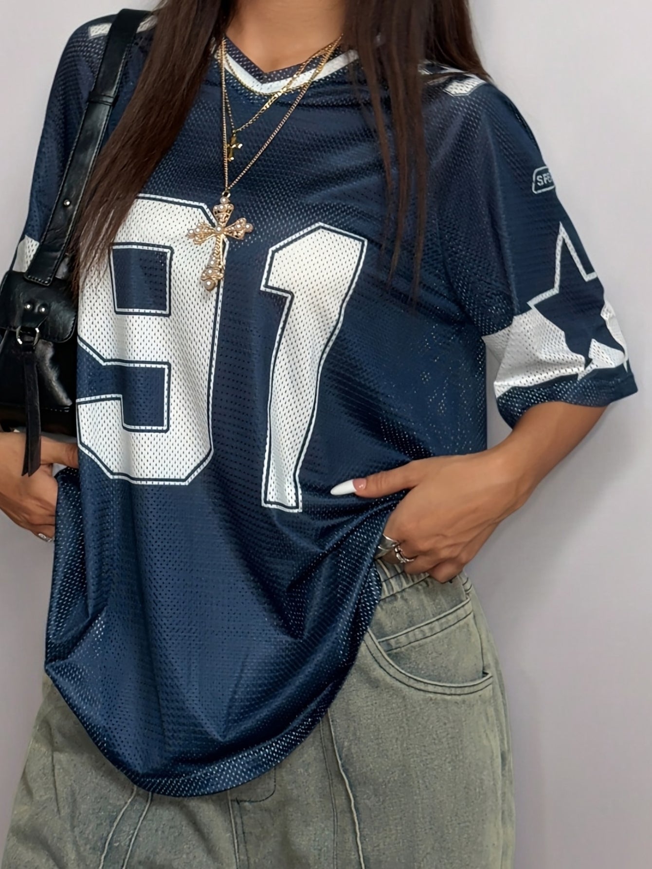 Women's Spring/summer Graphic T-shirt, Short-sleeved Loose-fit Sport T-shirt with Digital Graphics and Color-blocked Lettering