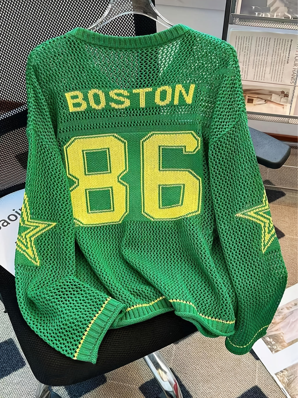 2025 New American Retro Style Solid Color V-neck Sweater | Star Print, Loose-Fit, Sun-Protective Pullover