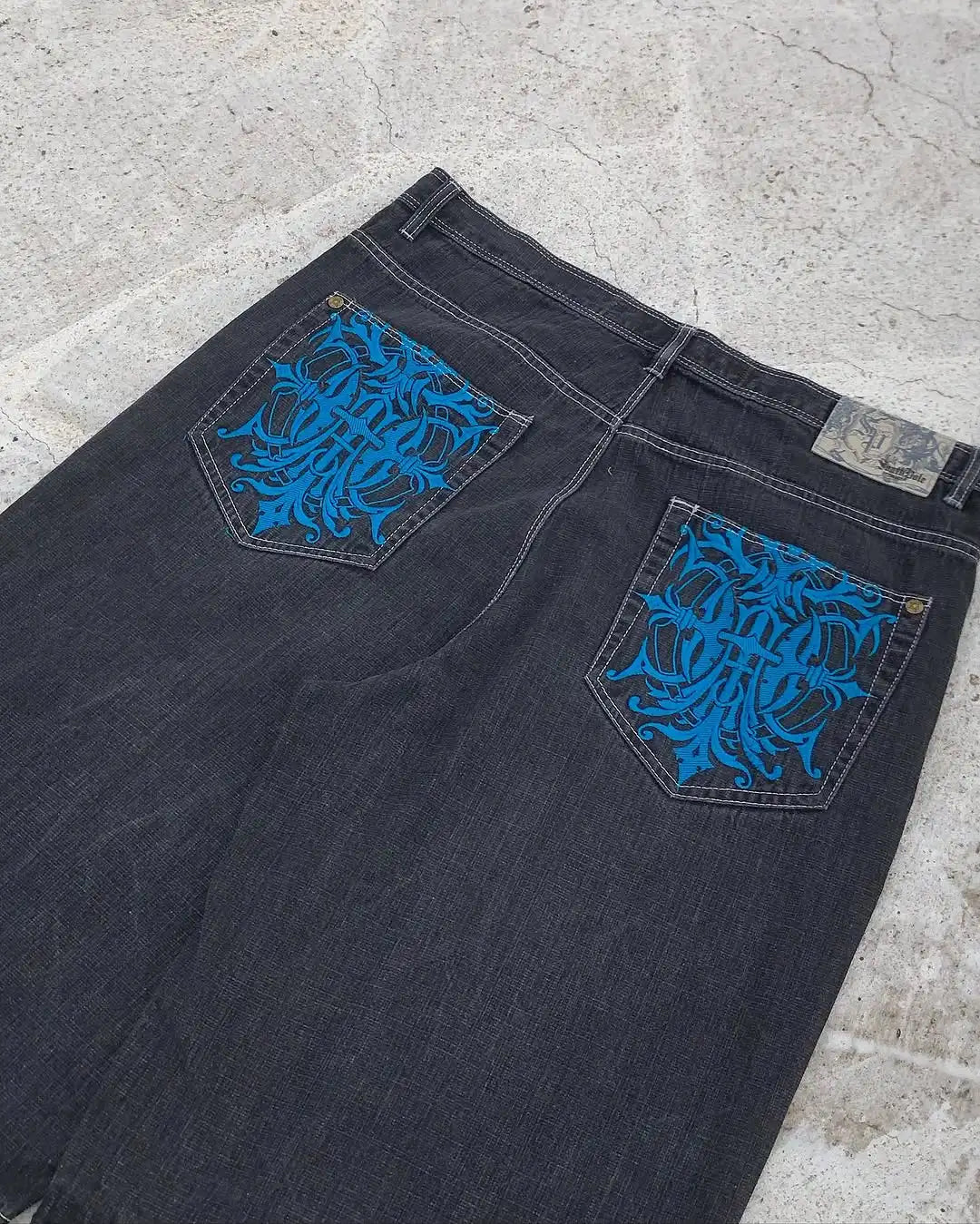 Street Hip-hop Personalized Pattern Fashionable Versatile Jeans Men American Harajuku Retro Casual Loose Straight Shorts Women