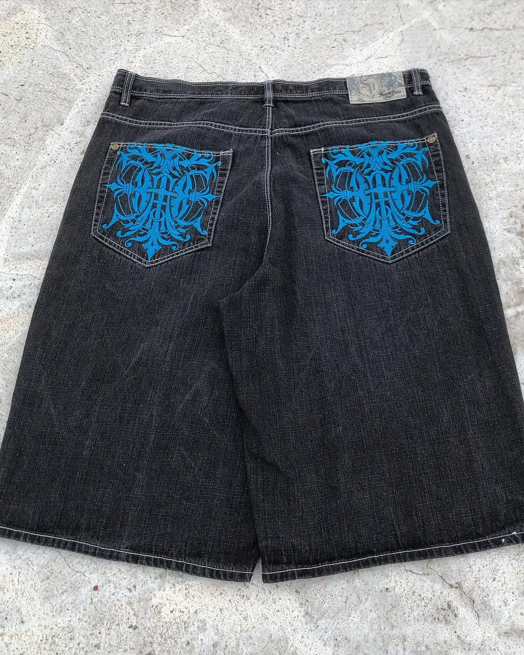 Street Hip-hop Personalized Pattern Fashionable Versatile Jeans Men American Harajuku Retro Casual Loose Straight Shorts Women