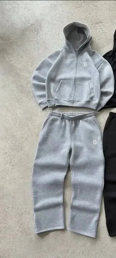 2025 European and American fashion embroidery design men clothing set Y2k street Harajuku Gothic loose couple casual tracksuit